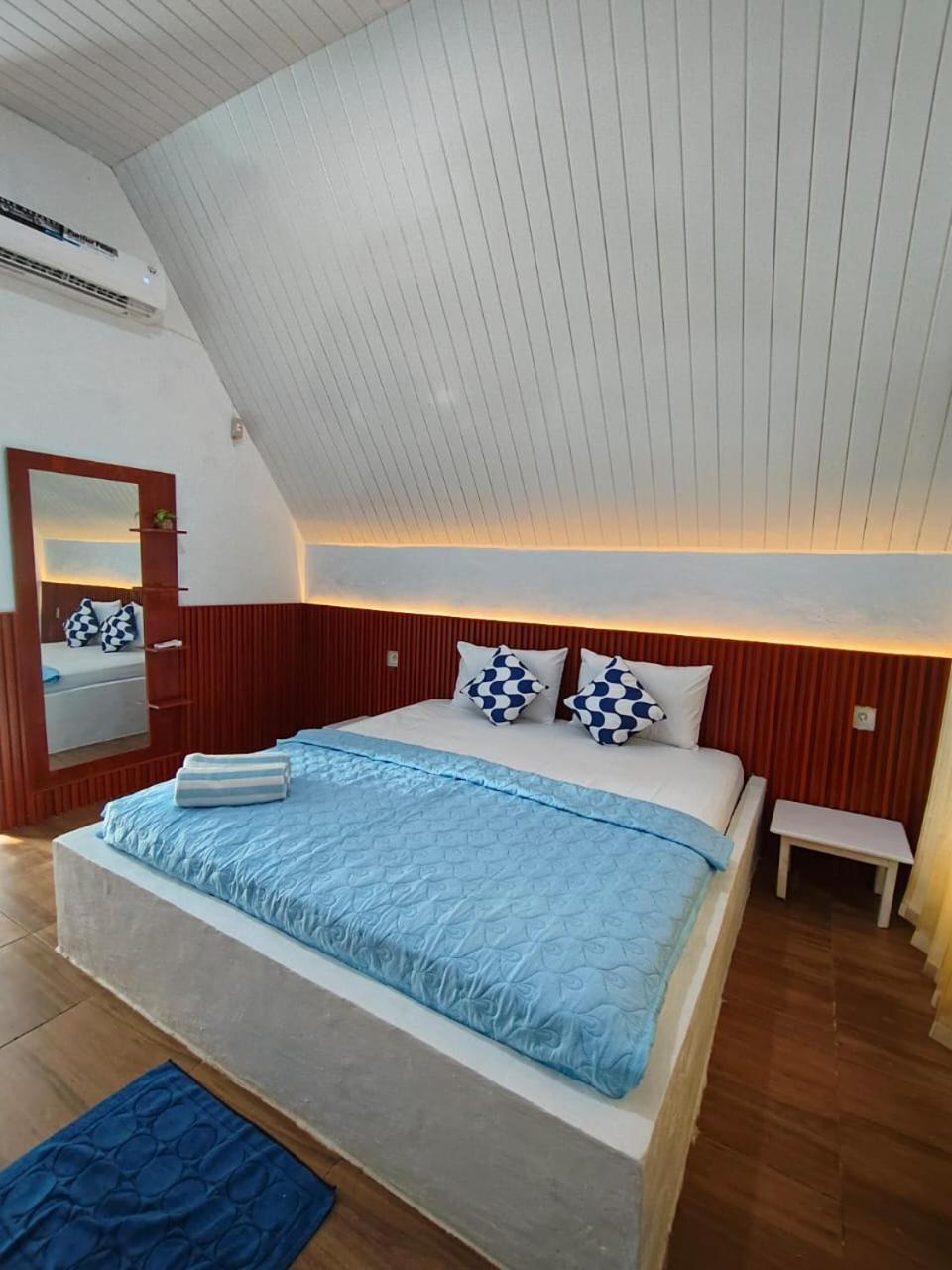 Tria Maria Cottage Ngurbloat Exterior photo